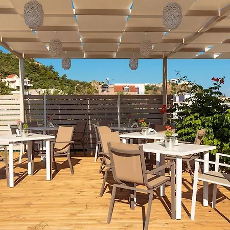 Dimitra & Evdokia Hotel 2*
